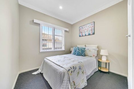 Photo of property in 35 Seddon Avenue, Papatoetoe, Auckland, 2104