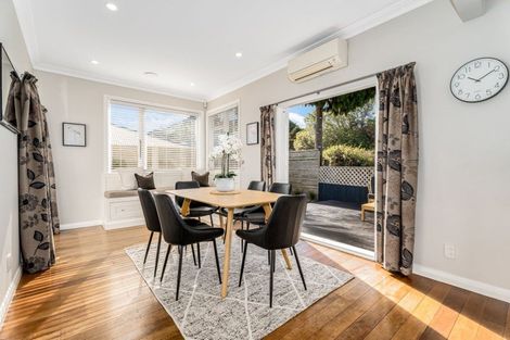 Photo of property in 23 Lucknow Terrace, Khandallah, Wellington, 6035