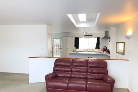 Photo of property in 1/6 Vivian Wilson Drive, Eastern Beach, Auckland, 2012