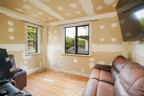 Photo of property in 30 Collean Street, Wallacetown, 9816