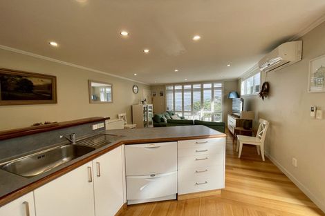 Photo of property in 40 Lohia Street, Khandallah, Wellington, 6035