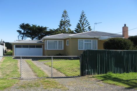 Photo of property in 12 Raukawa Street, Himatangi Beach, Foxton, 4891