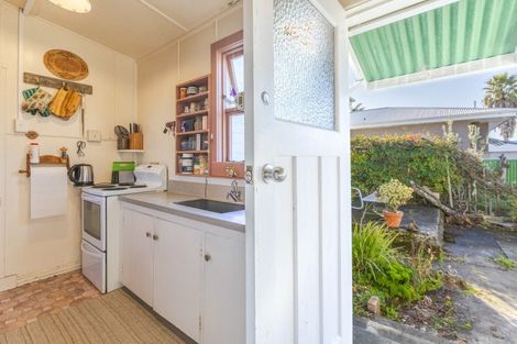 Photo of property in 131 Nelson Crescent, Napier South, Napier, 4110