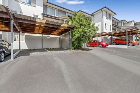 Photo of property in 4/25 Opito Way, East Tamaki, Auckland, 2013