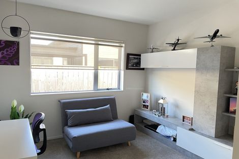 Photo of property in 3 Kabardin Street, Karaka, Papakura, 2113