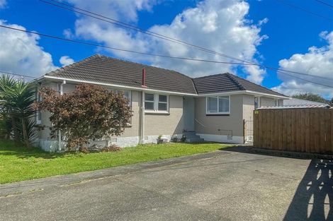 Photo of property in 4 Hollard Grove, Avalon, Lower Hutt, 5011