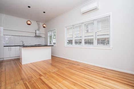 Photo of property in 7a Te Aroha Street, Hamilton East, Hamilton, 3216