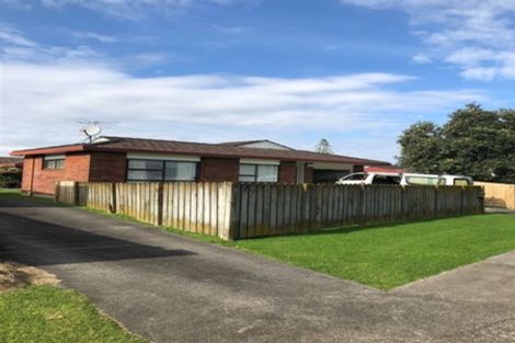 Photo of property in 2/328 Bucklands Beach Road, Bucklands Beach, Auckland, 2012
