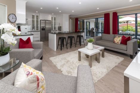 Photo of property in 7 Larkin Place, Somerville, Auckland, 2014