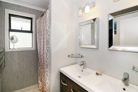 Photo of property in 12b Cherry Lane, Hurdon, New Plymouth, 4310