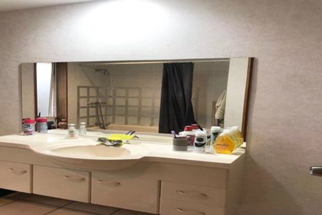 Photo of property in 71a Harris Crescent, Papanui, Christchurch, 8053