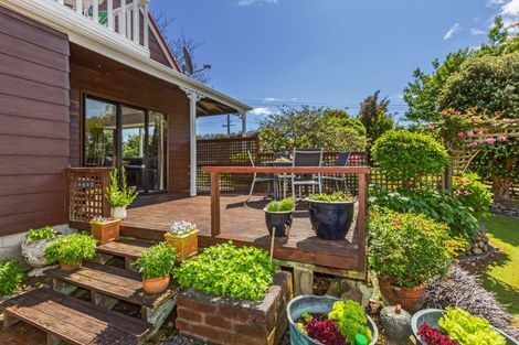 Photo of property in 30 Jervois Terrace, Ohau, Levin, 5570