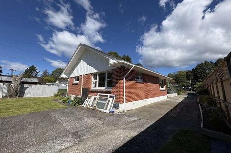 Photo of property in 89 Plateau Road, Te Marua, Upper Hutt, 5018