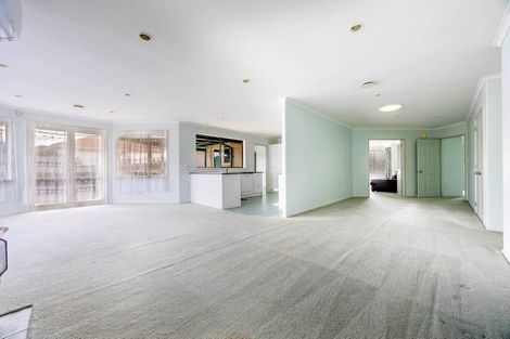 Photo of property in 22 Mahoney Drive, Albany, Auckland, 0632