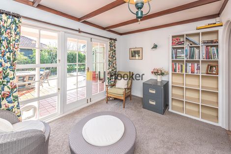 Photo of property in 1a Peakes Road, Saint Johns Hill, Whanganui, 4501