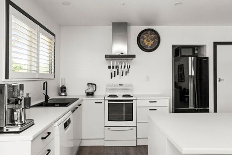 Photo of property in 4/29 White Street, Taradale, Napier, 4112