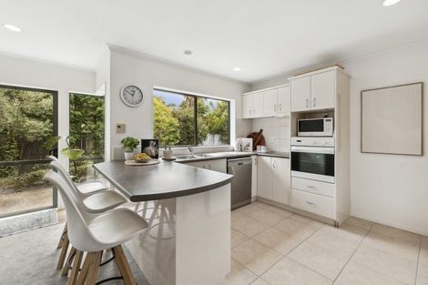 Photo of property in 23 Delmont Close, East Tamaki Heights, Auckland, 2016