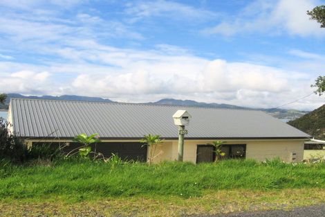Photo of property in 2105 Wyuna Bay Road, Wyuna Bay, Coromandel, 3581