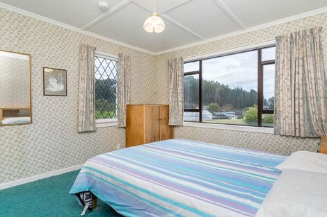 Photo of property in 28 Frasers Road, Glenross, Dunedin, 9011