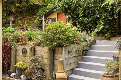 Photo of property in 33 Harbour View Road, Omokoroa, 3114