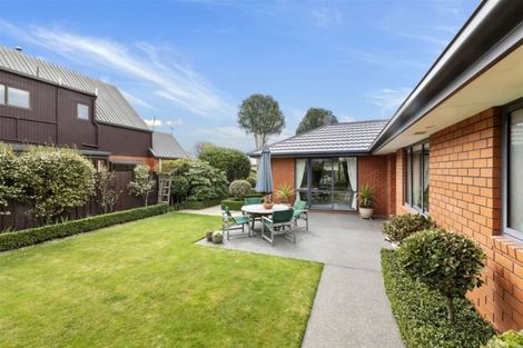 Photo of property in 3 Pasadena Place, Harewood, Christchurch, 8051