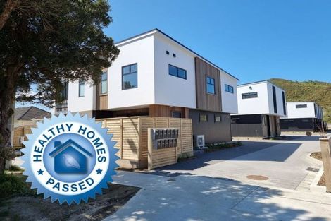 Photo of property in 2/338 Oxford Terrace, Avalon, Lower Hutt, 5011