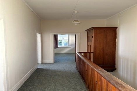 Photo of property in 2/66 Brougham Street, Mount Victoria, Wellington, 6011