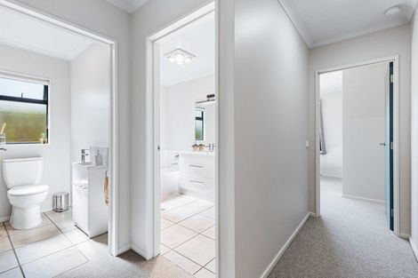 Photo of property in 14 The Grove, Nukuhau, Taupo, 3330