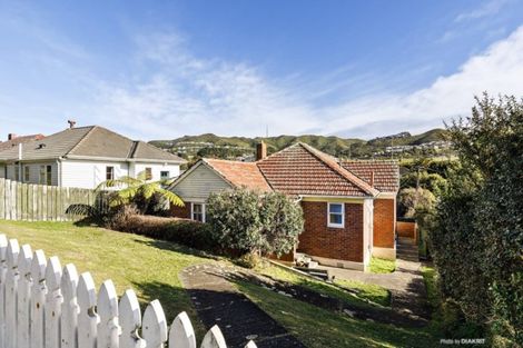 Photo of property in 32 Bould Street, Johnsonville, Wellington, 6037