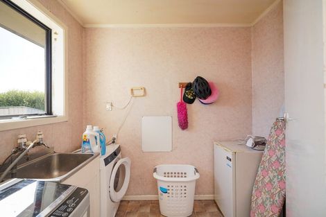 Photo of property in 10 Forfar Crescent, Rockdale, Invercargill, 9812