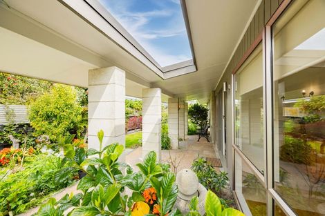 Photo of property in 72 Puketapu Road, Taradale, Napier, 4112