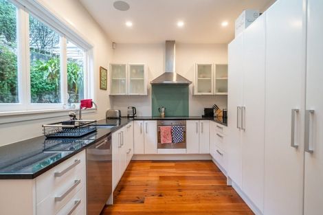 Photo of property in 89 Farnham Street, Mornington, Wellington, 6021