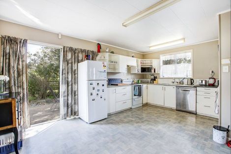 Photo of property in 30 Sunline Avenue, Massey, Auckland, 0614