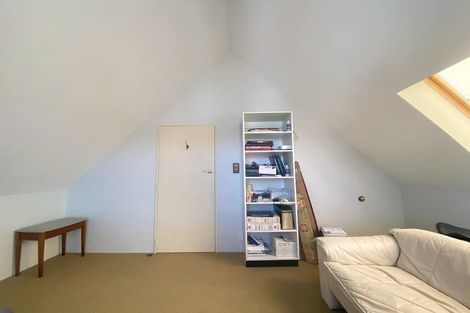 Photo of property in 18b Mountain Road, Mount Wellington, Auckland, 1072