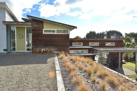 Photo of property in 31 Waitaheke Road, Te Horo, Otaki, 5581