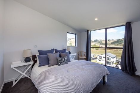 Photo of property in 8 Jahan Lane, Cashmere, Christchurch, 8022