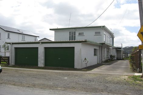 Photo of property in 78 The Terrace, Herald Island, Auckland, 0618