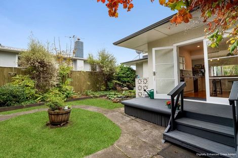 Photo of property in 81 Purnell Street, College Estate, Whanganui, 4500
