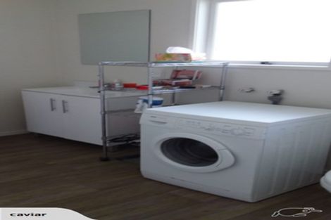 Photo of property in 2 The Promenade, Takapuna, Auckland, 0622