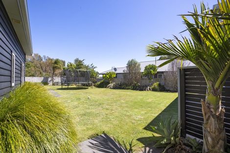 Photo of property in 518a Manutahi Road, Lepperton, New Plymouth, 4373