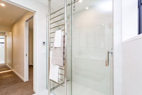 Photo of property in 80c Clyde Road, Ilam, Christchurch, 8041