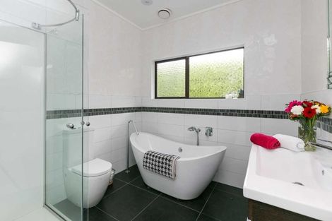 Photo of property in 17 Butavas Street, Khandallah, Wellington, 6035