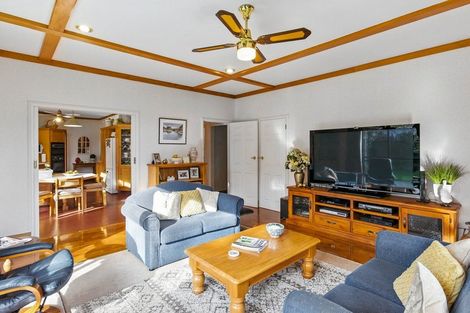 Photo of property in 7 Maple Lane, Waikanae, 5036