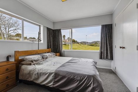 Photo of property in 2/15a Oates Road, Glen Eden, Auckland, 0602