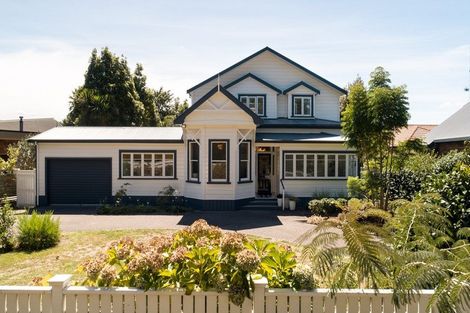 Photo of property in 22 Thornton Road, Cambridge, 3434