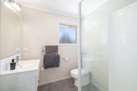 Photo of property in 25 Walnut Way, Rangiora, 7400