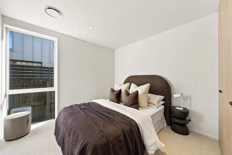 Photo of property in 2/183 Weston Road, St Albans, Christchurch, 8052
