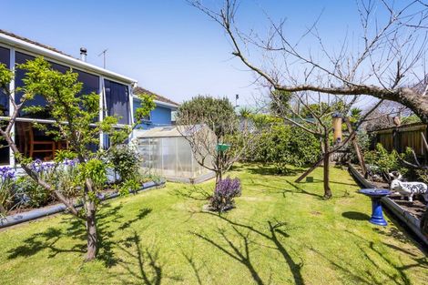 Photo of property in 80 Fulford Street, New Plymouth, 4310