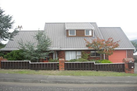 Photo of property in 14 Pohutukawa Crescent, Raumati Beach, Paraparaumu, 5032