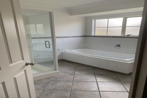 Photo of property in 13 Moss Crescent, Takanini, 2112